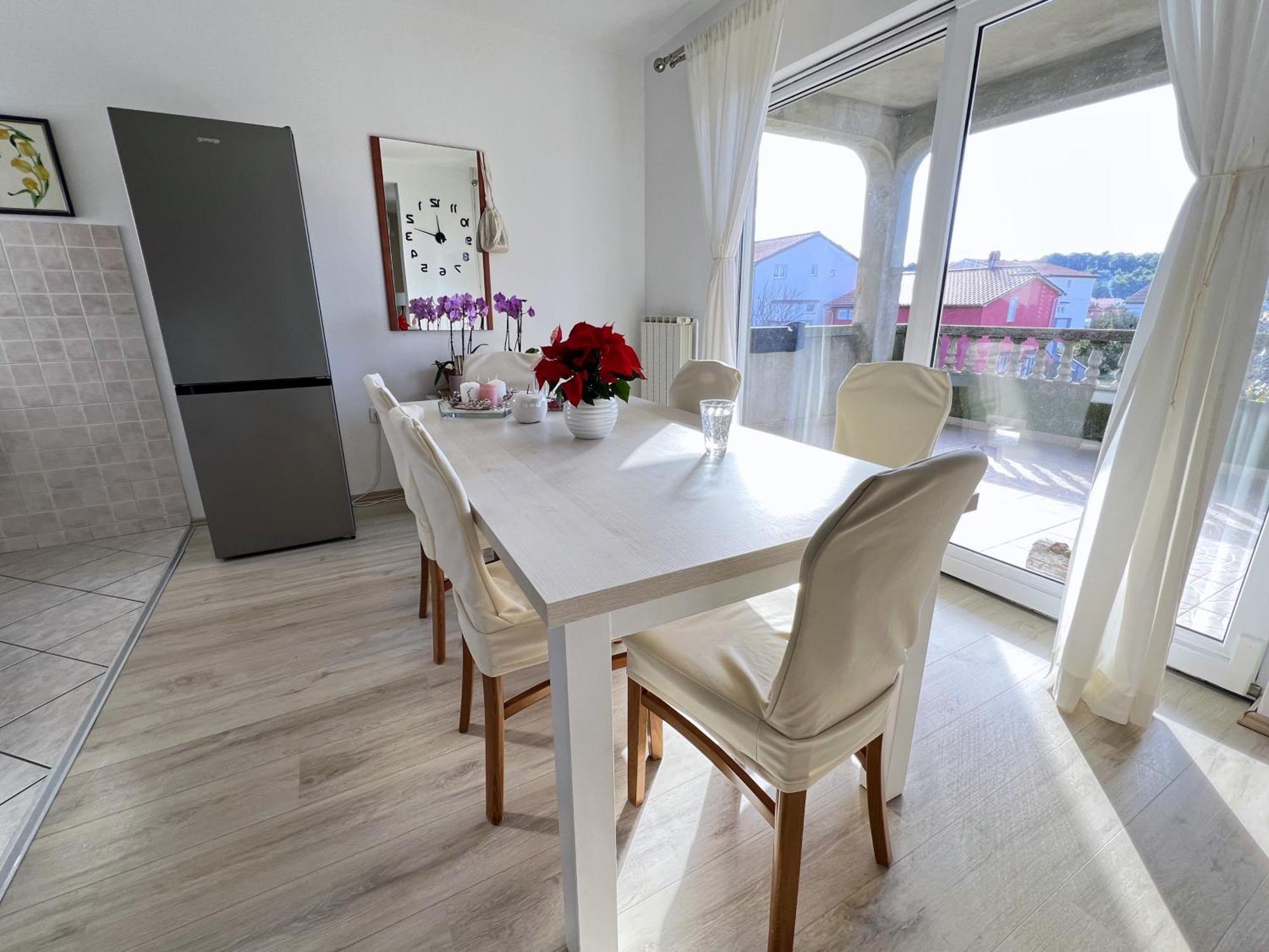 Apartament Stel Mar Palit